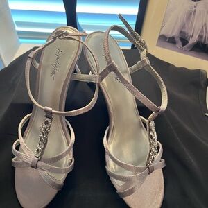 Jacqueline Ferrar Sandals